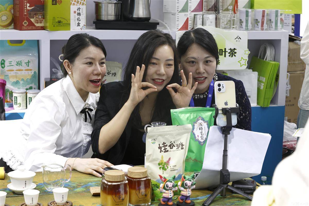 正规十大棋牌